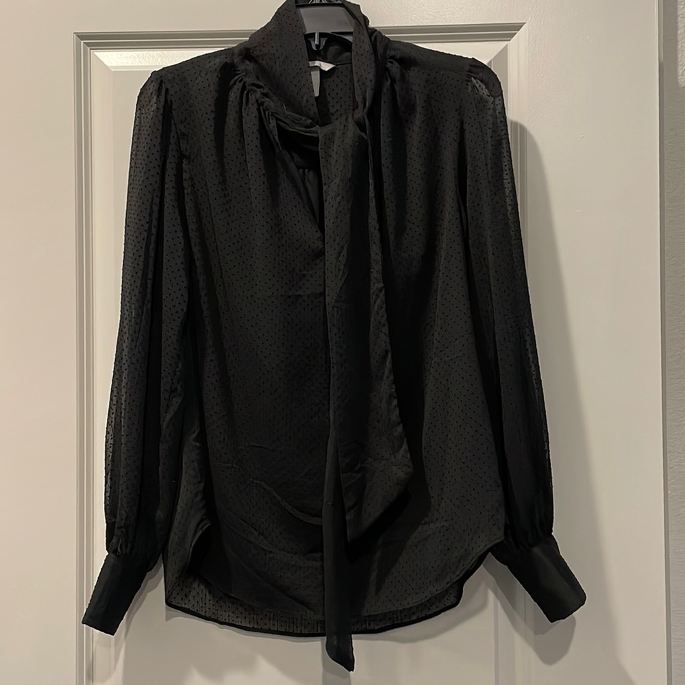 Black blouse with dotted detailing and neck tie from H&M (2)